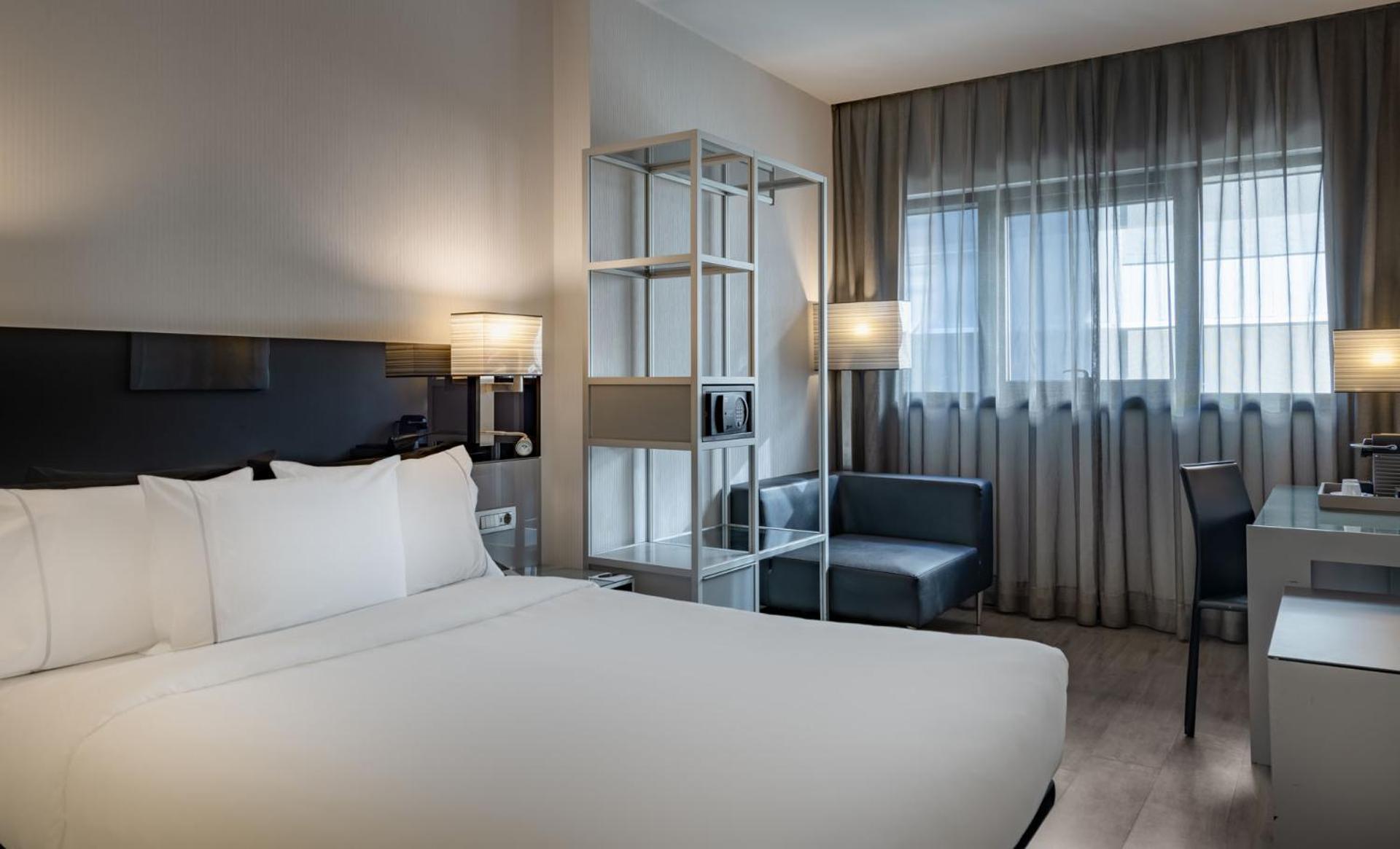 Ac Hotel Atocha By Marriott Madrid Dış mekan fotoğraf